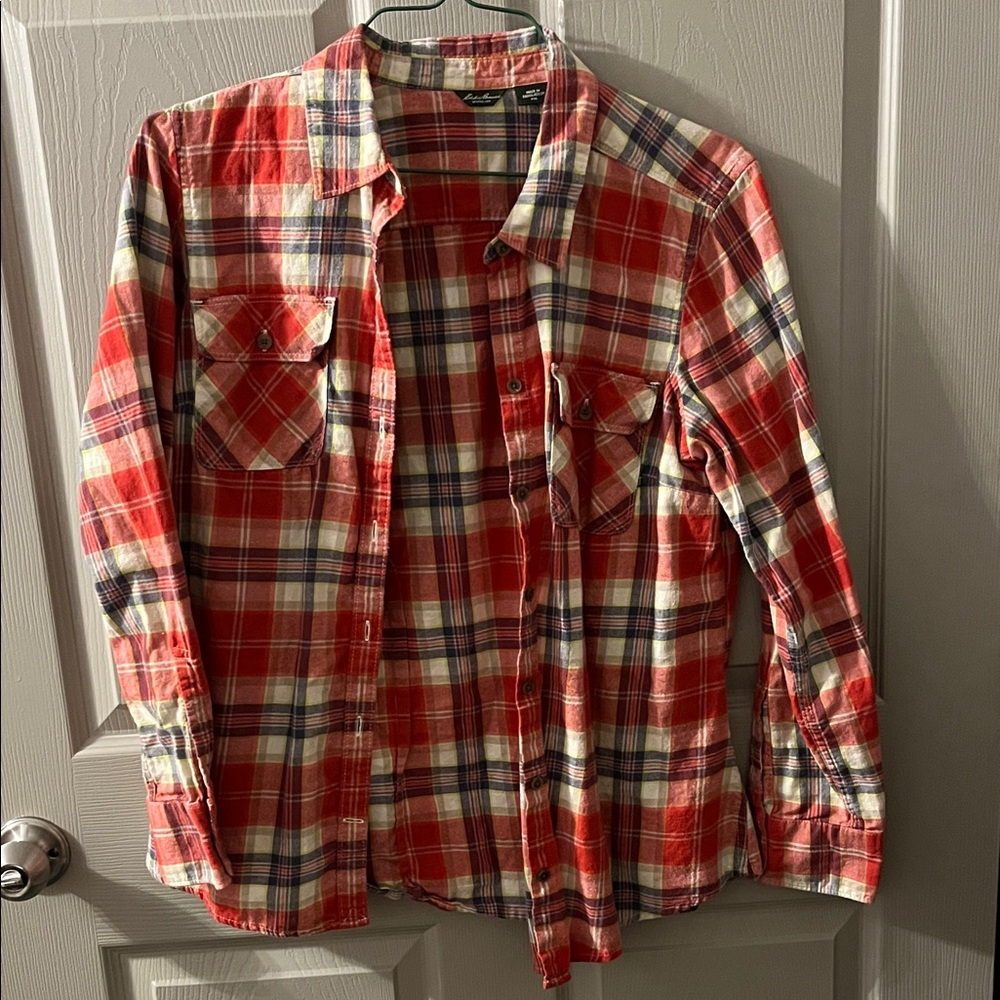 7/$20 Eddie Bauer Red and White Plaid Women’s Shirt 7/$20